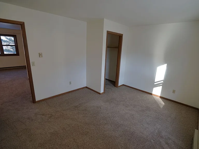 1610 Washington Ave — Photo 6