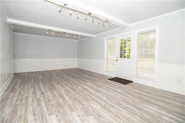 59421 Pineridge Rd — Photo 2