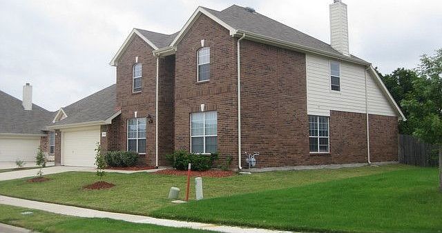 2nd image of 1324 Fleetwood Cove Dr