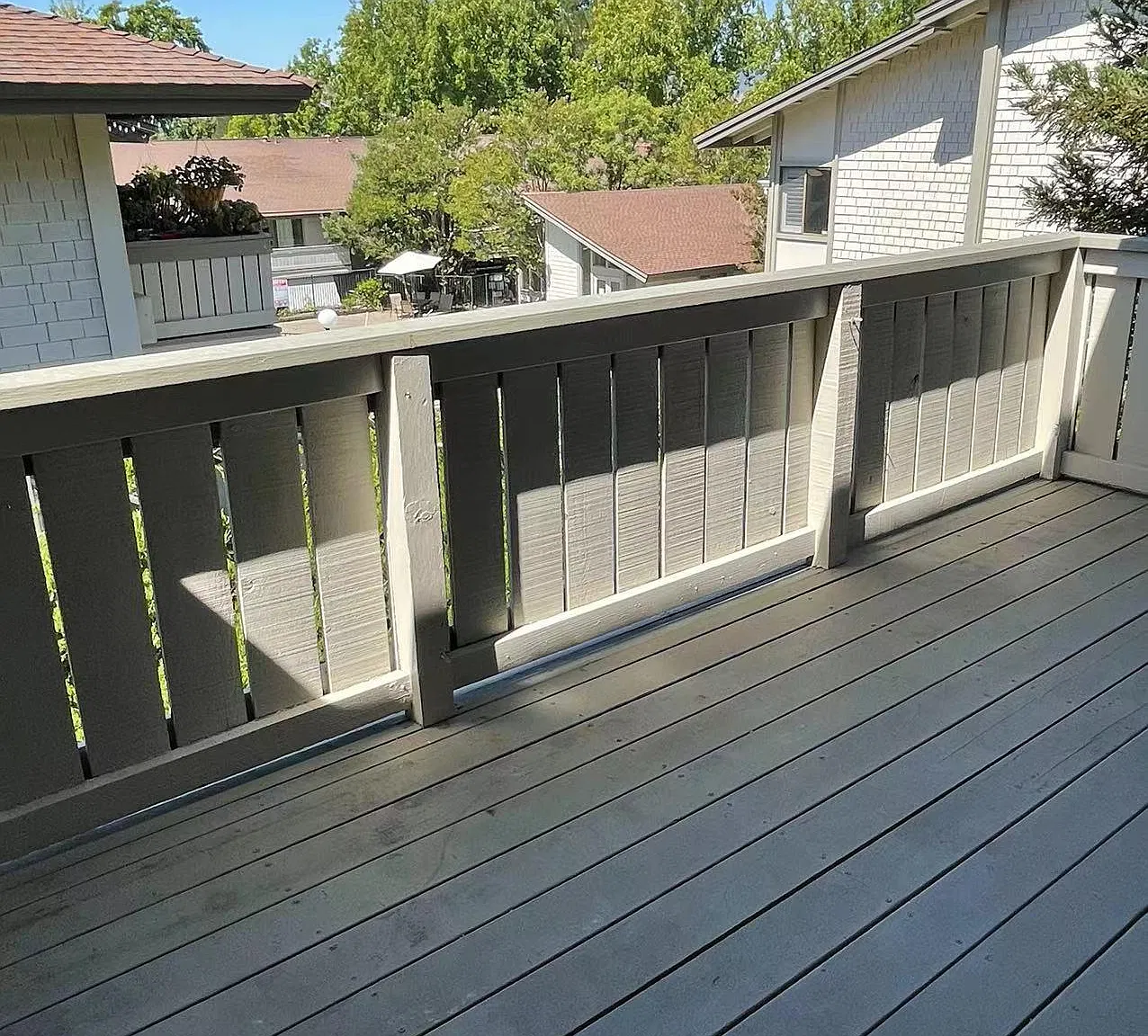 1443 Marchbanks Dr — Photo 4