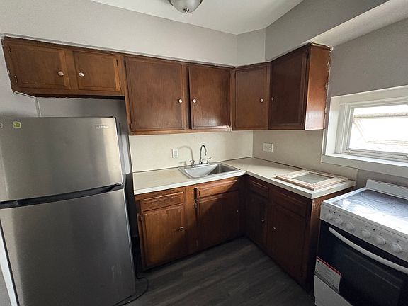 3rd image of 45 Wheeler Ave APT 3E