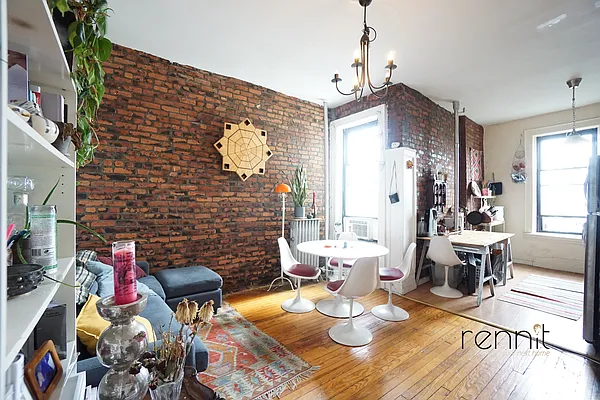 Rented by Rennit Inc. | media 2