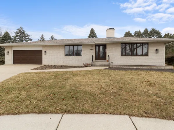 8422 Van Buren Ct, Munster, IN 46321