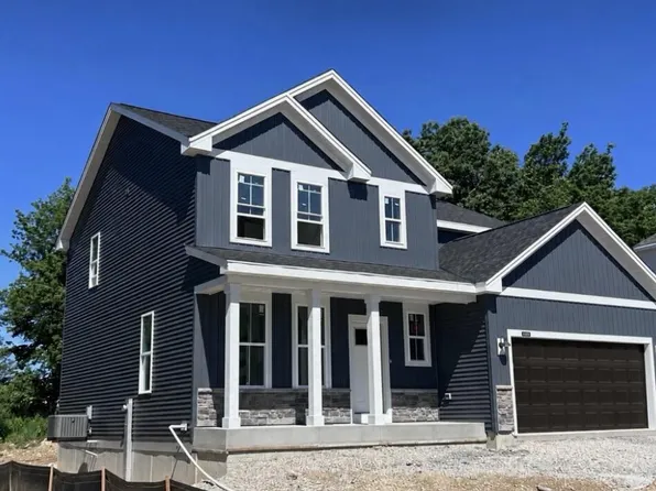 1131 Mt. Vernon DRIVE, Hartford, WI 53027