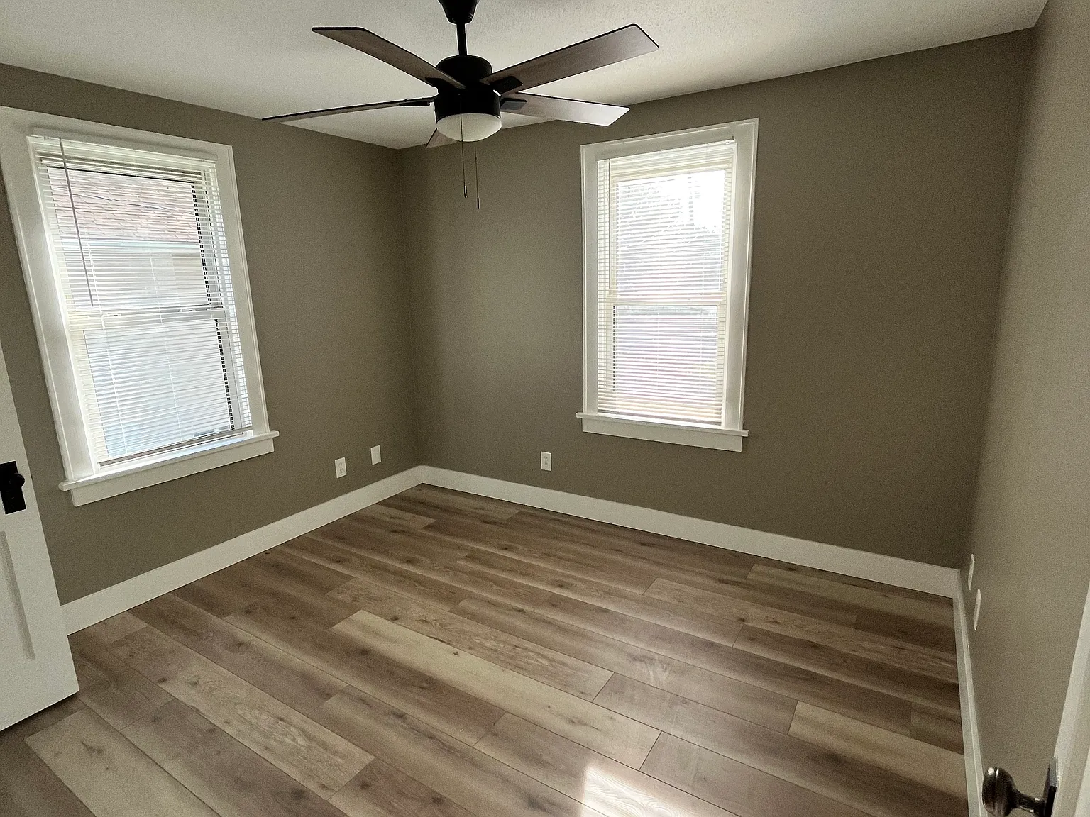 2 bed, 805 sqft, $1,500 — Photo 4