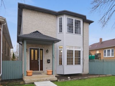 2744 Lombard Ave, Berwyn, IL, 60402