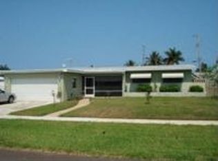 220 Poe Dr, Palm Springs, FL 33461