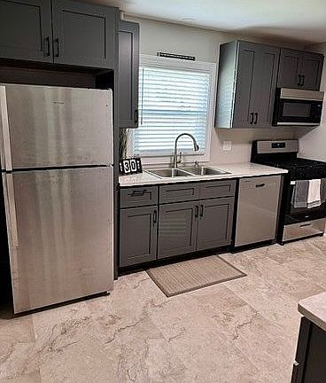 5th image of 230 Navaho Dr