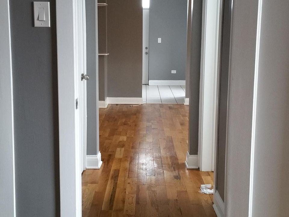1st image of 7213 S Yates Blvd APT 4B