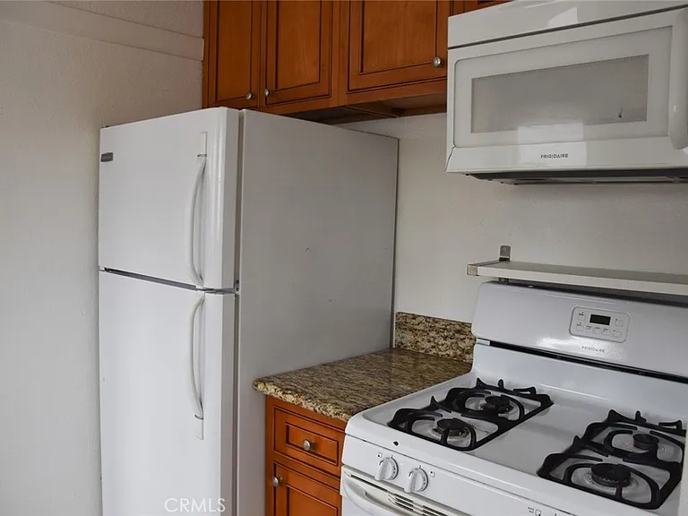 817 E Palm Ave — Photo 9