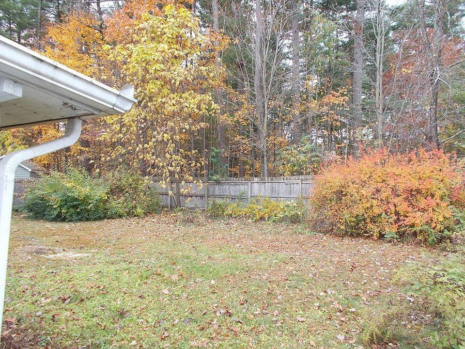 2nd image of 35 Westwood Ter