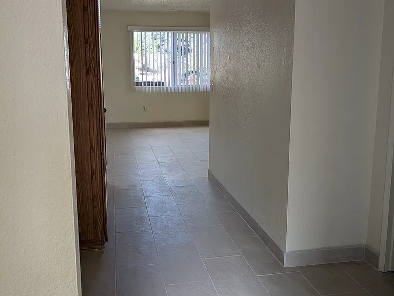 822 N Santa Fe Ave #12 — Photo 13
