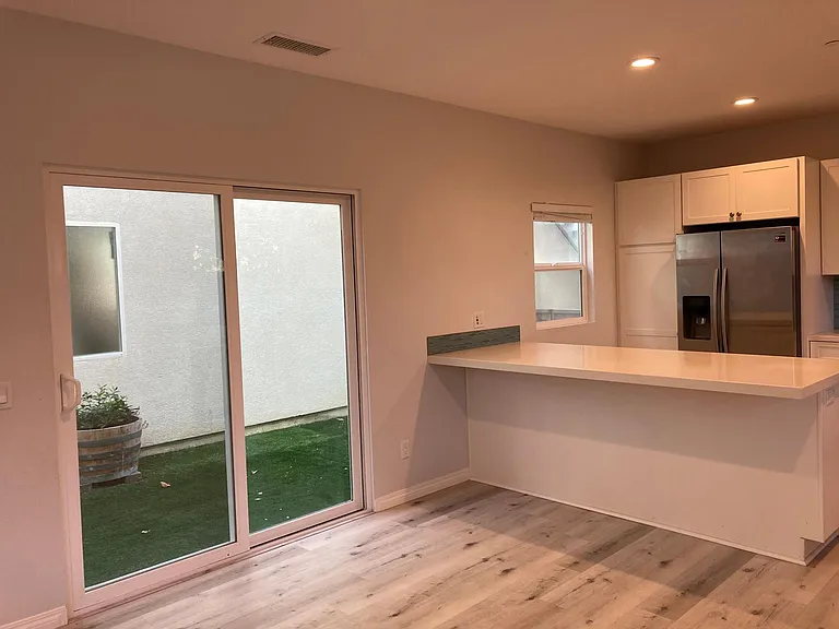 3443 Madison St — Photo 4