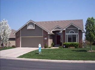 2705 SW Blue Stem Dr, Topeka, KS 66614