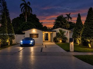 533 Mokena Dr #0, Miami, FL 33166