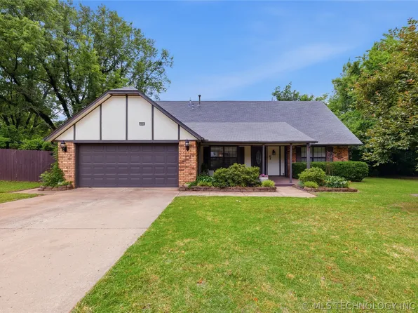 7504 S Juniper Ave, Broken Arrow, OK 74011
