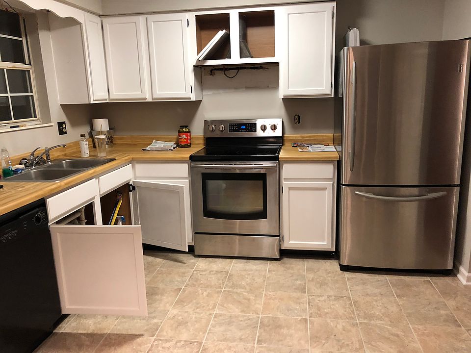 2nd image of 10201 Misty Brook Ln
