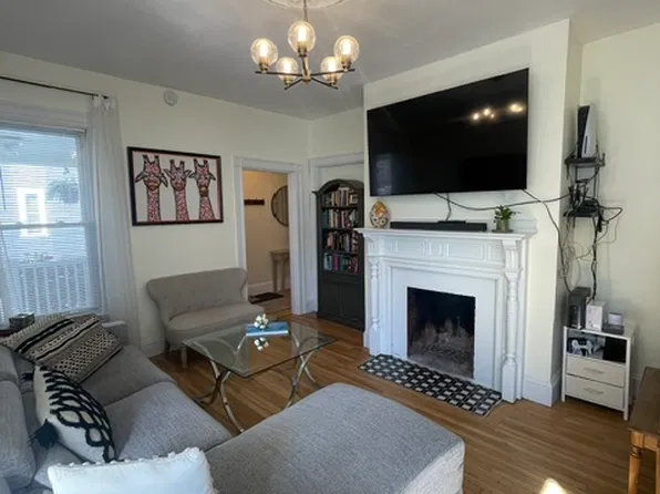 15 Armandine St #1, Dorchester Center, MA 02124