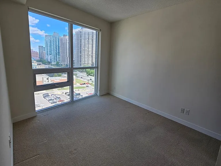 510 Curran Pl #1007 — Photo 30