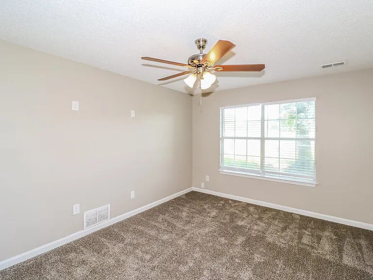 7444 Holly Grove Dr — Photo 11