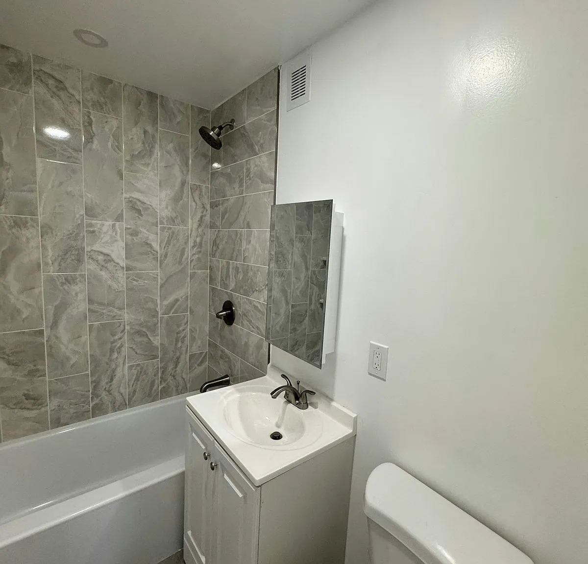 1 West 19th Street, Unit 2R — Photo 2