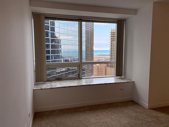 3rd image of 512 N McClurg Ct APT 1303