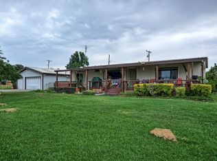 8201 Laughlin Rd, Oakdale, CA 95361