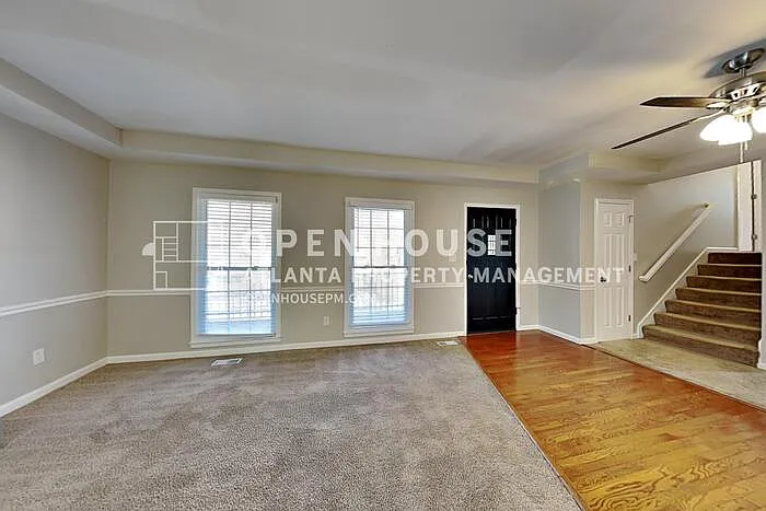 1746 Charrington Way — Photo 3