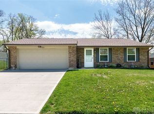 7986 Rustic Woods Dr, Huber Heights, OH 45424