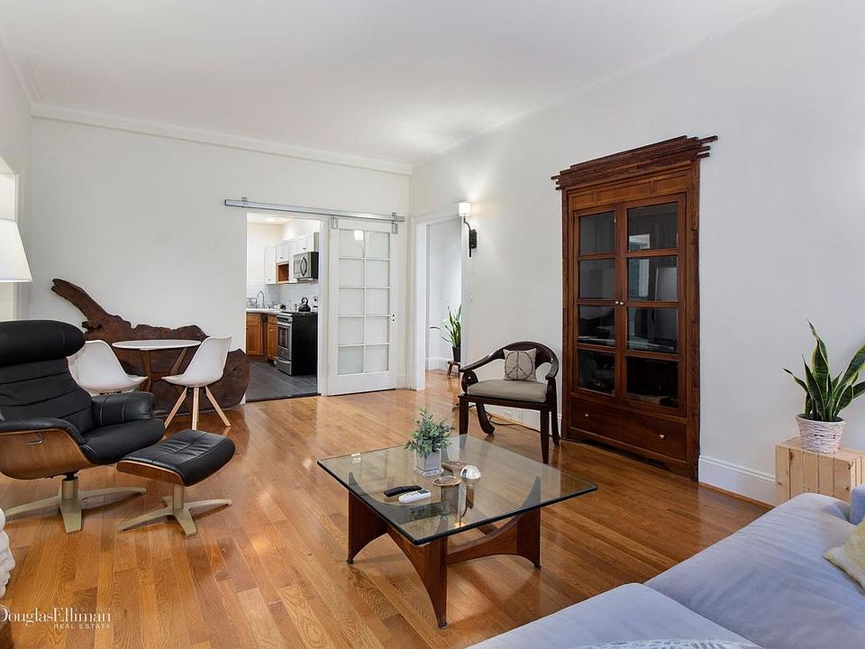 1st image of 304 W 89th St #1C