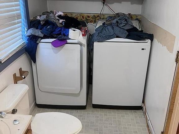 3rd image of 4617 Upper Rd