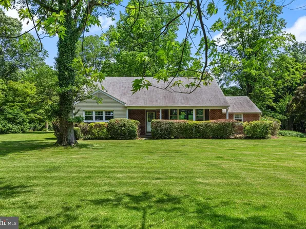 808 Judie Ln, Ambler, PA 19002