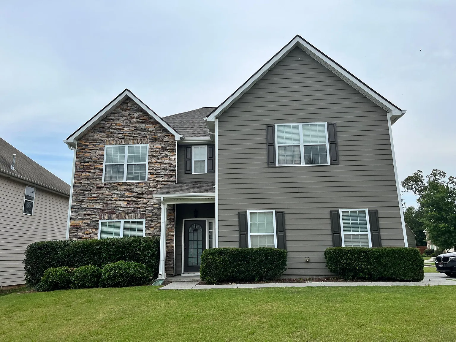 4405 Roseman Trl — Photo 1