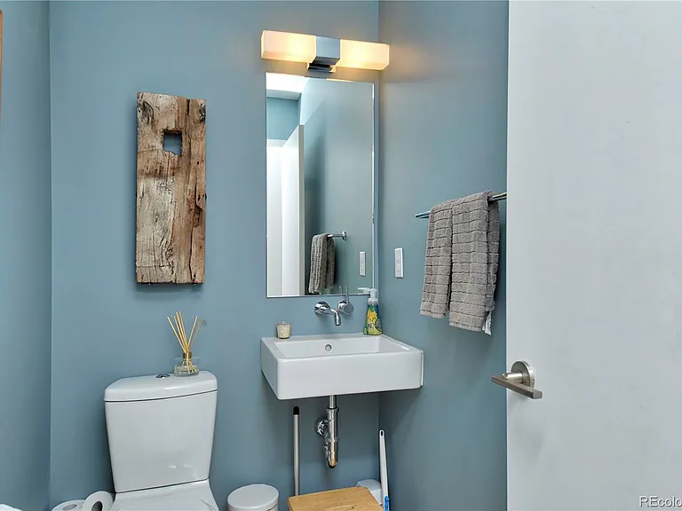 2026 W 33rd Ave #1 — Photo 10