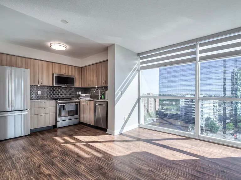 5740 Yonge St #1309 — Photo 5
