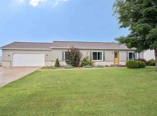 2759 Gemini Rd, Green Bay, WI 54311