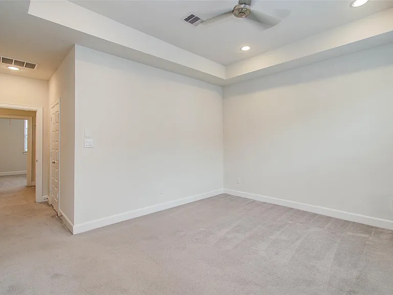 2810 Grand Fountains Dr #B — Photo 28