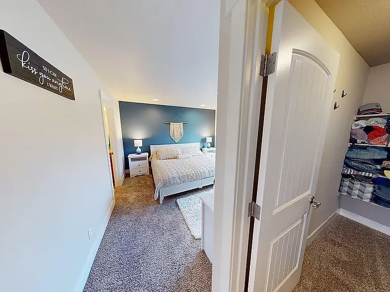 5322 Western Way — Photo 8