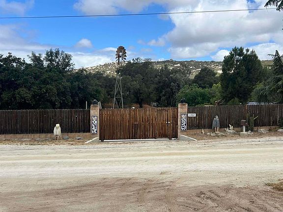 2nd image of 1350 Potrero Cir