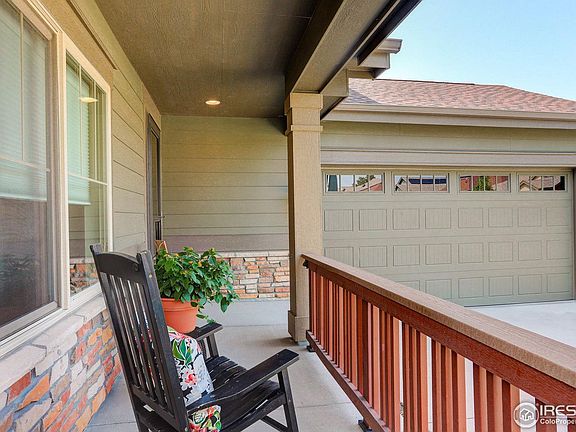 3rd image of 836 Widgeon Dr