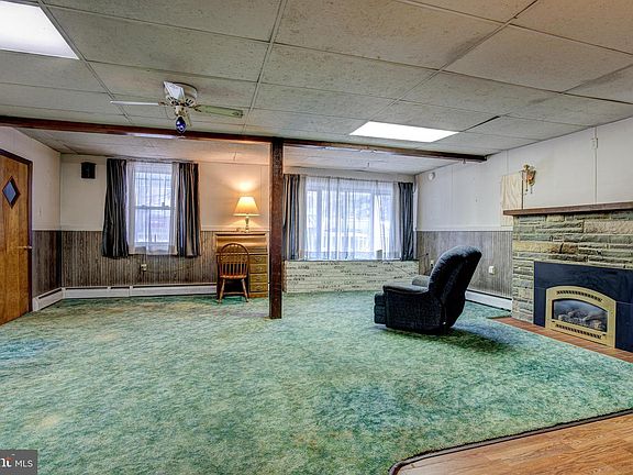 4th image of 5 1/2 McElhattan Ave