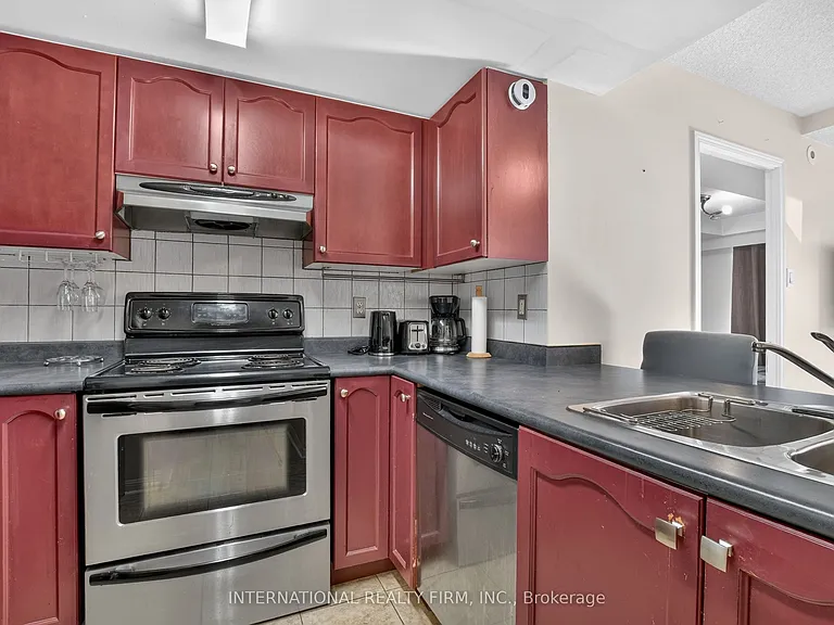 65 George Appleton Way #2088 — Photo 7