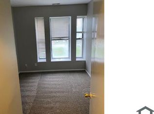 1320 Academy Ave, Saint Louis, MO 63113