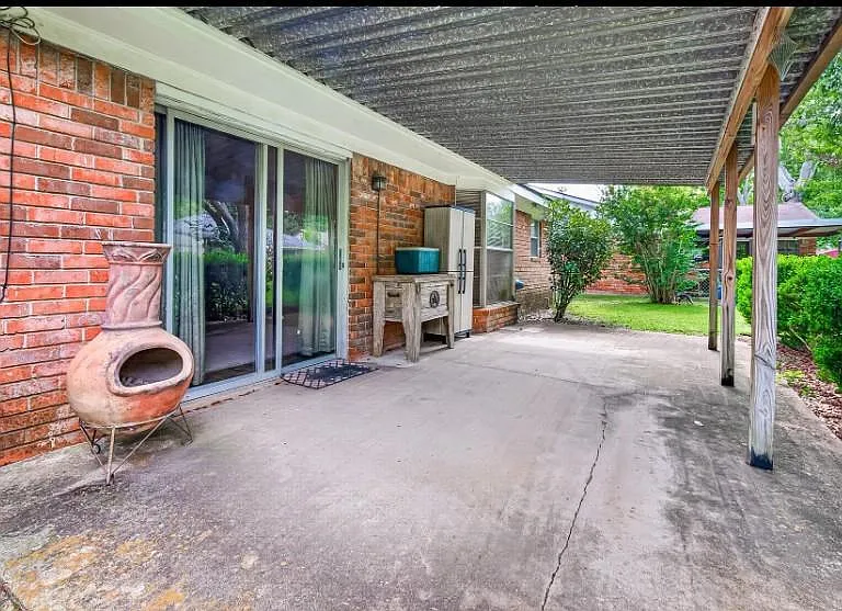 2220 Ripple Creek Dr — Photo 11