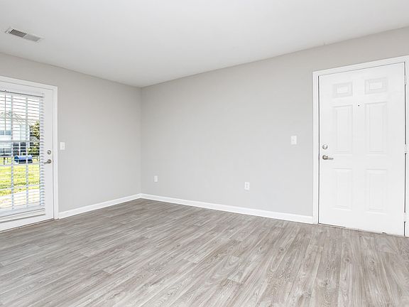 5th image of 100 Hunters Creek Blvd #L-193