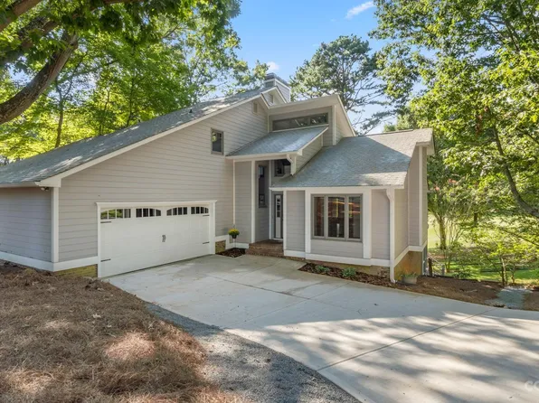 16001 Molokai Dr, Tega Cay, SC 29708