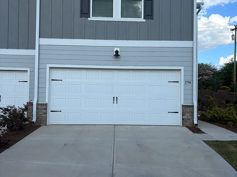 1754 Braemar Village Dr — Photo 7