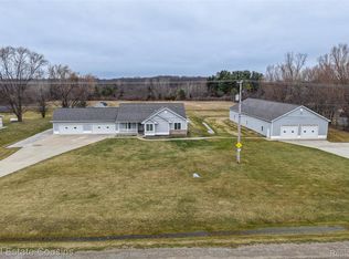 9110 Baldwin Rd, Gaines, MI 48436