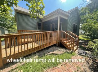 222 Crane St, Edwardsville, IL 62025