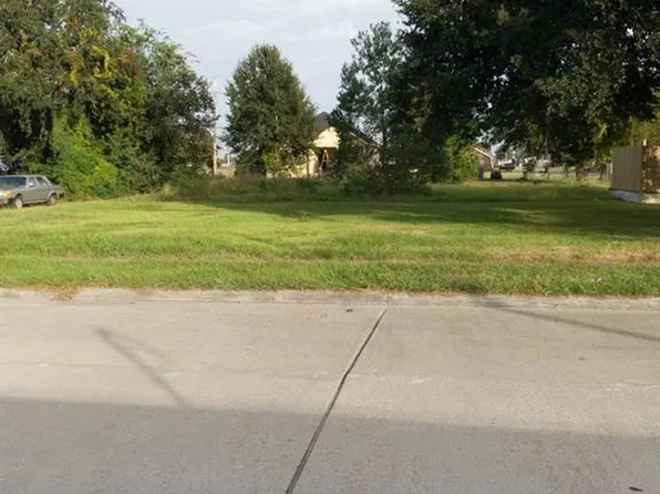 7301 Patricia St, Arabi, LA 70032